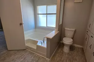 188 E Detroiter Ave, Murray, UT 84107 - Photo 13
