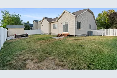 5479 Windsor Way, Stansbury Park, UT 84074 - Photo 17