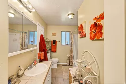 112 W 700 S, Wellsville, UT 84339 - Photo 25