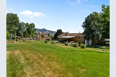 688 W 3750 N, Pleasant View, UT 84414 - Photo 3