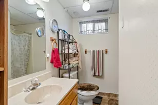 688 W 3750 N, Pleasant View, UT 84414 - Photo 19