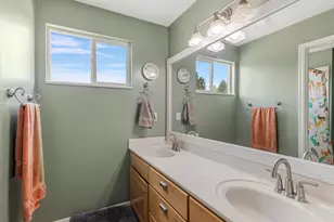 9583 S Swallowtail Cir W, South Jordan, UT 84095 - Photo 23