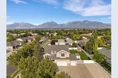 9583 S Swallowtail Cir W, South Jordan, UT 84095 - Photo 41