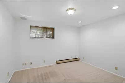 2465 E Woodland Dr, Ogden, UT 84403 - Photo 27
