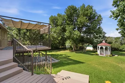 2465 E Woodland Dr, Ogden, UT 84403 - Photo 35