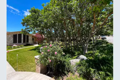 2465 E Woodland Dr, Ogden, UT 84403 - Photo 51