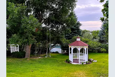 2465 E Woodland Dr, Ogden, UT 84403 - Photo 63