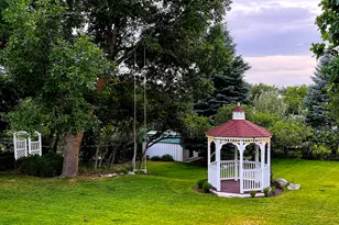 2465 E Woodland Dr, Ogden, UT 84403 - Photo 63