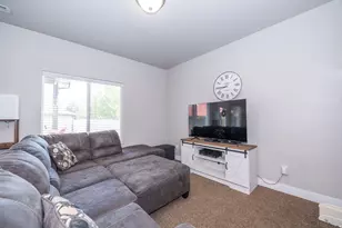 2120 W Boston Ave, West Haven, UT 84401 - Photo 7