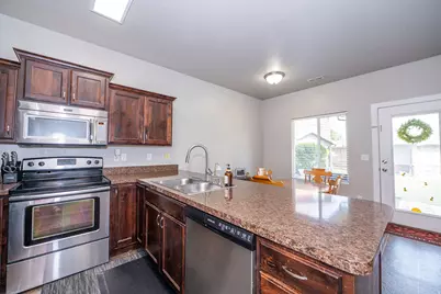 2120 W Boston Ave #2, West Haven, UT 84401 - Photo 5