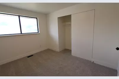 5007 S 2675 W, Roy, UT 84067 - Photo 17