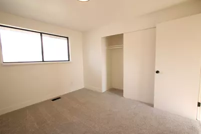 5007 S 2675 W, Roy, UT 84067 - Photo 13