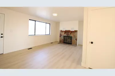 5007 S 2675 W, Roy, UT 84067 - Photo 3