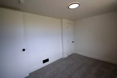 5007 S 2675 W, Roy, UT 84067 - Photo 23