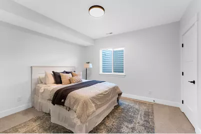 2049 S Roan Ave, Saratoga Springs, UT 84045 - Photo 31