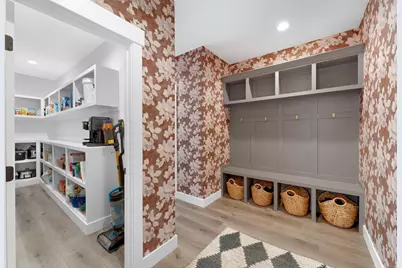 2049 S Roan Ave, Saratoga Springs, UT 84045 - Photo 11