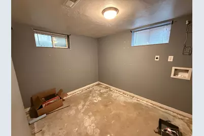 1863 S Van Buren Ave, Ogden, UT 84401 - Photo 11