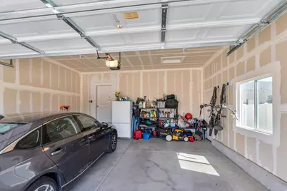 2664 W Maple St, Mapleton, UT 84664 - Photo 37
