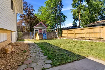 2649 E Promenade Dr S, Cottonwood Heights, UT 84121 - Photo 29