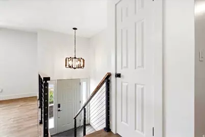 2649 E Promenade Dr S, Cottonwood Heights, UT 84121 - Photo 7