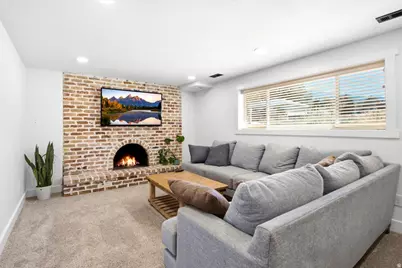 2649 E Promenade Dr S, Cottonwood Heights, UT 84121 - Photo 19