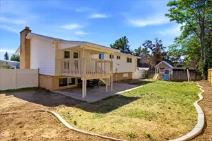 2649 E Promenade Dr S, Cottonwood Heights, UT 84121 - Photo 27
