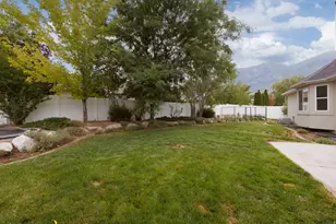 4564 W Windsor Cir, Cedar Hills, UT 84062 - Photo 43