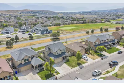 8832 N Jefferson Dr, Eagle Mountain, UT 84005 - Photo 31