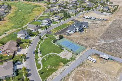 8832 N Jefferson Dr, Eagle Mountain, UT 84005 - Photo 35
