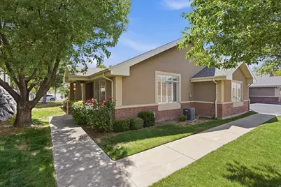 6276 S Laura Jo Ln, Taylorsville, UT 84129 - Photo 3