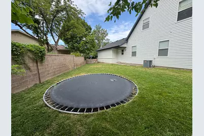 1986 N 100 E, Centerville, UT 84014 - Photo 15