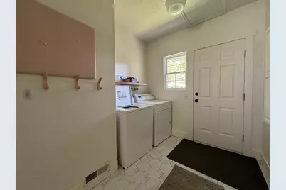 1986 N 100 E, Centerville, UT 84014 - Photo 29