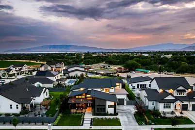 9825 N Willowbank Dr, Highland, UT 84003 - Photo 139