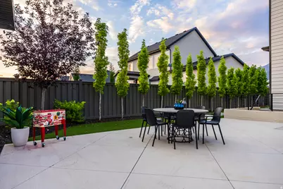 9825 N Willowbank Dr, Highland, UT 84003 - Photo 97