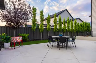 9825 N Willowbank Dr, Highland, UT 84003 - Photo 97
