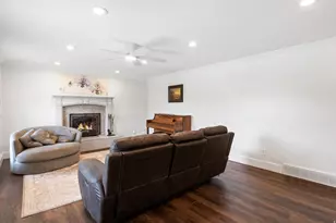 1471 E Shoshone Ave S, Sandy, UT 84092 - Photo 7