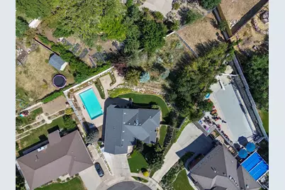 3321 S 200 E, Bountiful, UT 84010 - Photo 37