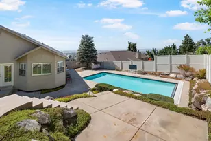3321 S 200 E, Bountiful, UT 84010 - Photo 31
