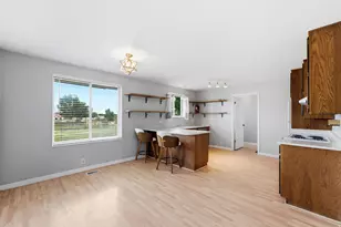 6114 S Red Oaks Dr, Murray, UT 84123 - Photo 9