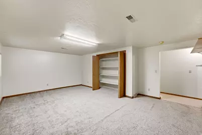 6114 S Red Oaks Dr, Murray, UT 84123 - Photo 29