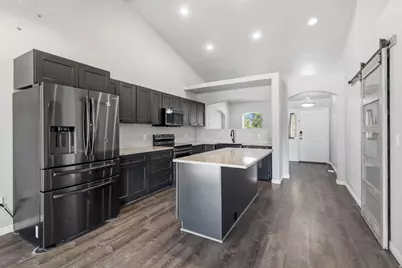 6992 W Hunter Valley Dr S, West Valley, UT 84128 - Photo 7