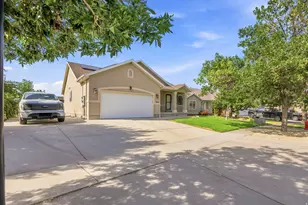 6992 W Hunter Valley Dr S, West Valley, UT 84128 - Photo 3
