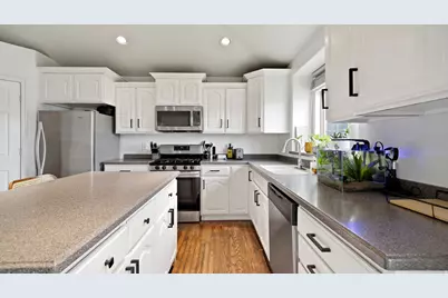 1080 N 1800 W, Lehi, UT 84043 - Photo 11