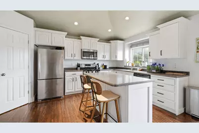 1080 N 1800 W, Lehi, UT 84043 - Photo 9