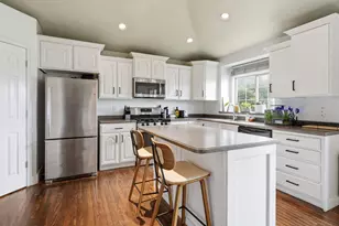 1080 N 1800 W, Lehi, UT 84043 - Photo 9