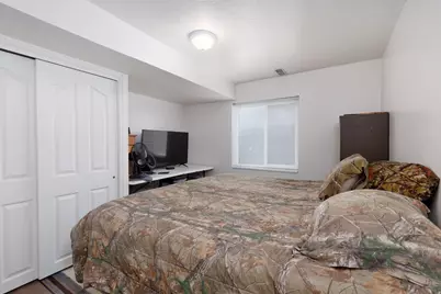 816 N 250 W, American Fork, UT 84003 - Photo 17