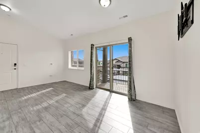 12215 S 670 E #203, Draper, UT 84020 - Photo 3