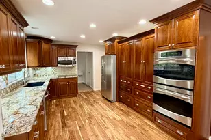 910 Woodland Hills Circle, Bountiful, UT 84010 - Photo 11