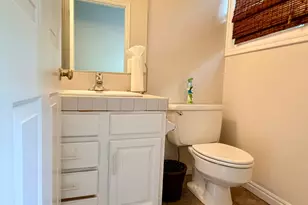 910 Woodland Hills Circle, Bountiful, UT 84010 - Photo 15
