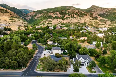 347 S Mountain Rd E, Fruit Heights, UT 84037 - Photo 43